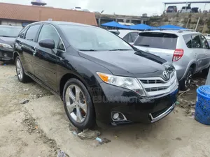 Toyota Venza V6 AWD 2010 Black