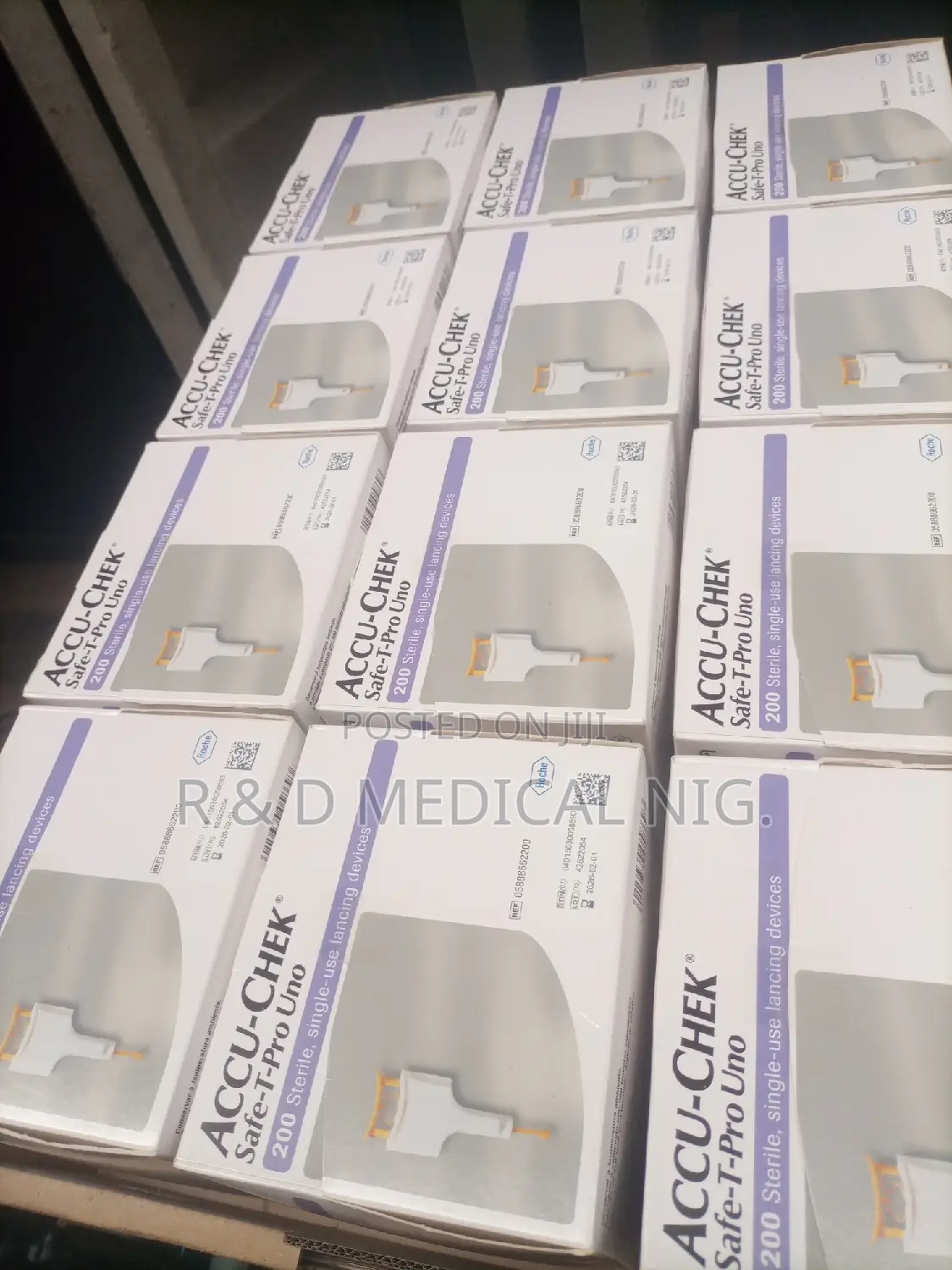 Accucheck Automatic Lancet