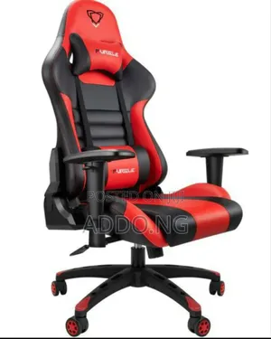 Home and Office Gaming Chair With Footrest