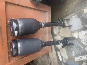 Very Clean Two Front Balloon Shock Mercedes Benz ML350/GL