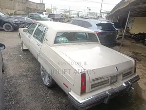 Oldsmobile 66 2006 Gold
