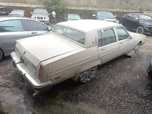 Oldsmobile 66 2006 Gold