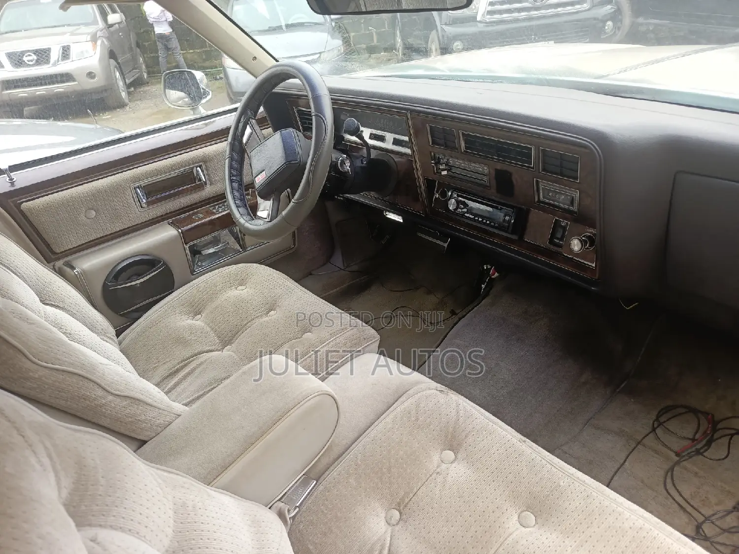 Oldsmobile 66 2006 Gold