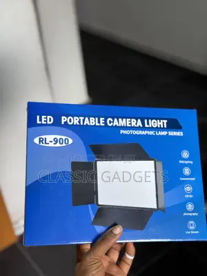 RI-900 Led Portable Camera Light With Tripod