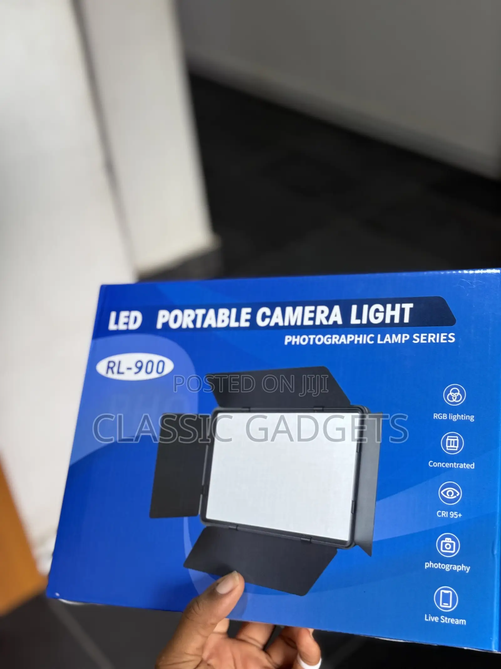 RI-900 Led Portable Camera Light With Tripod