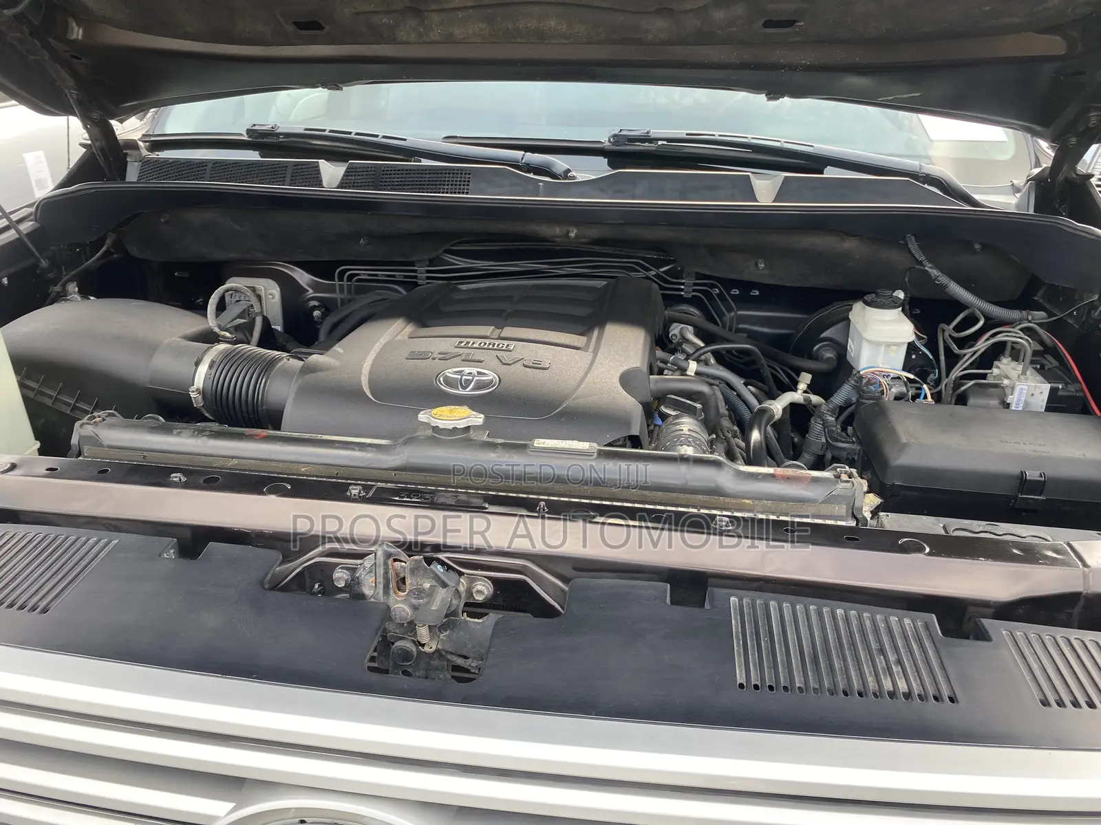 Toyota Tundra 2018 Brown