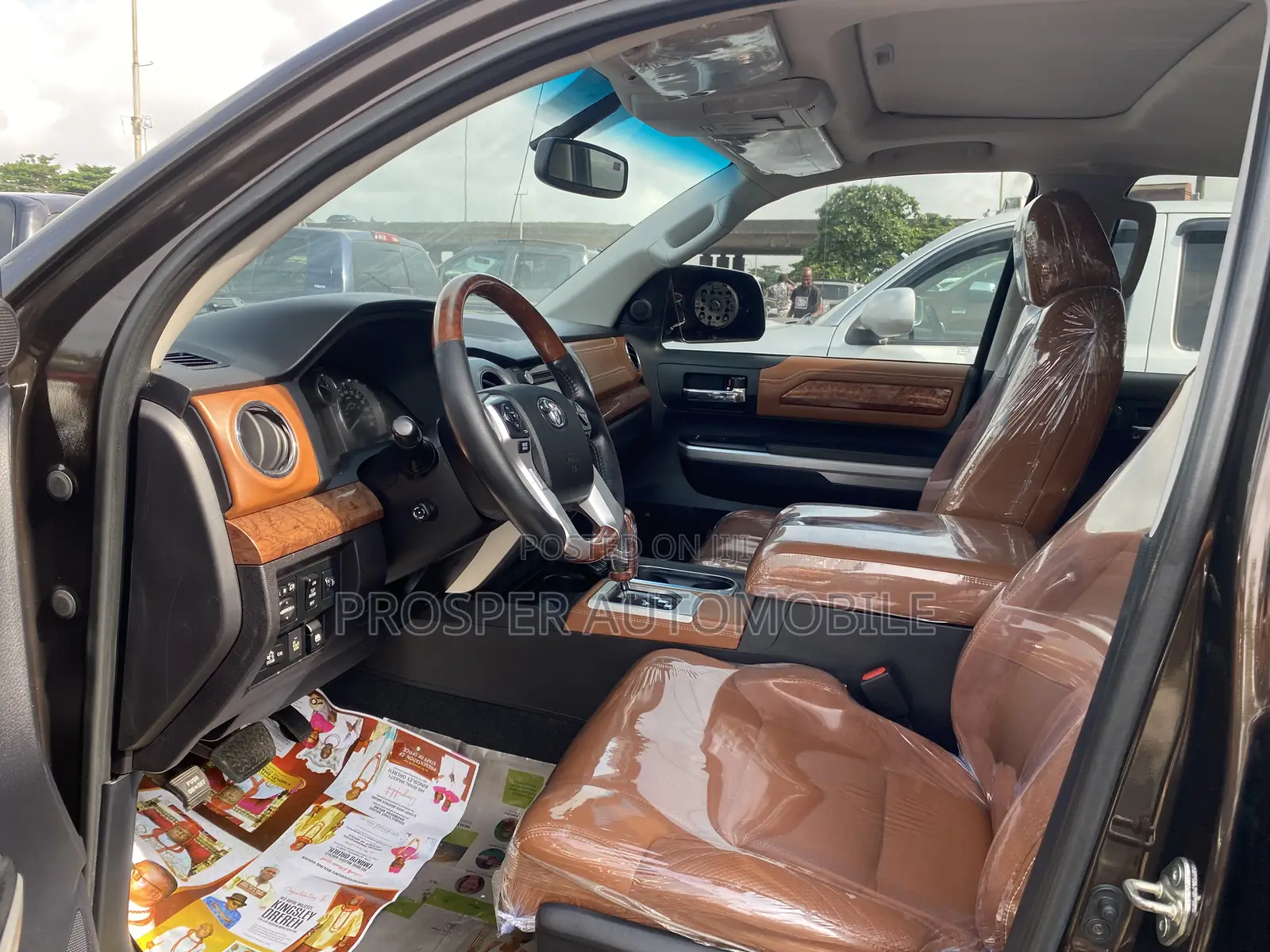 Toyota Tundra 2018 Brown