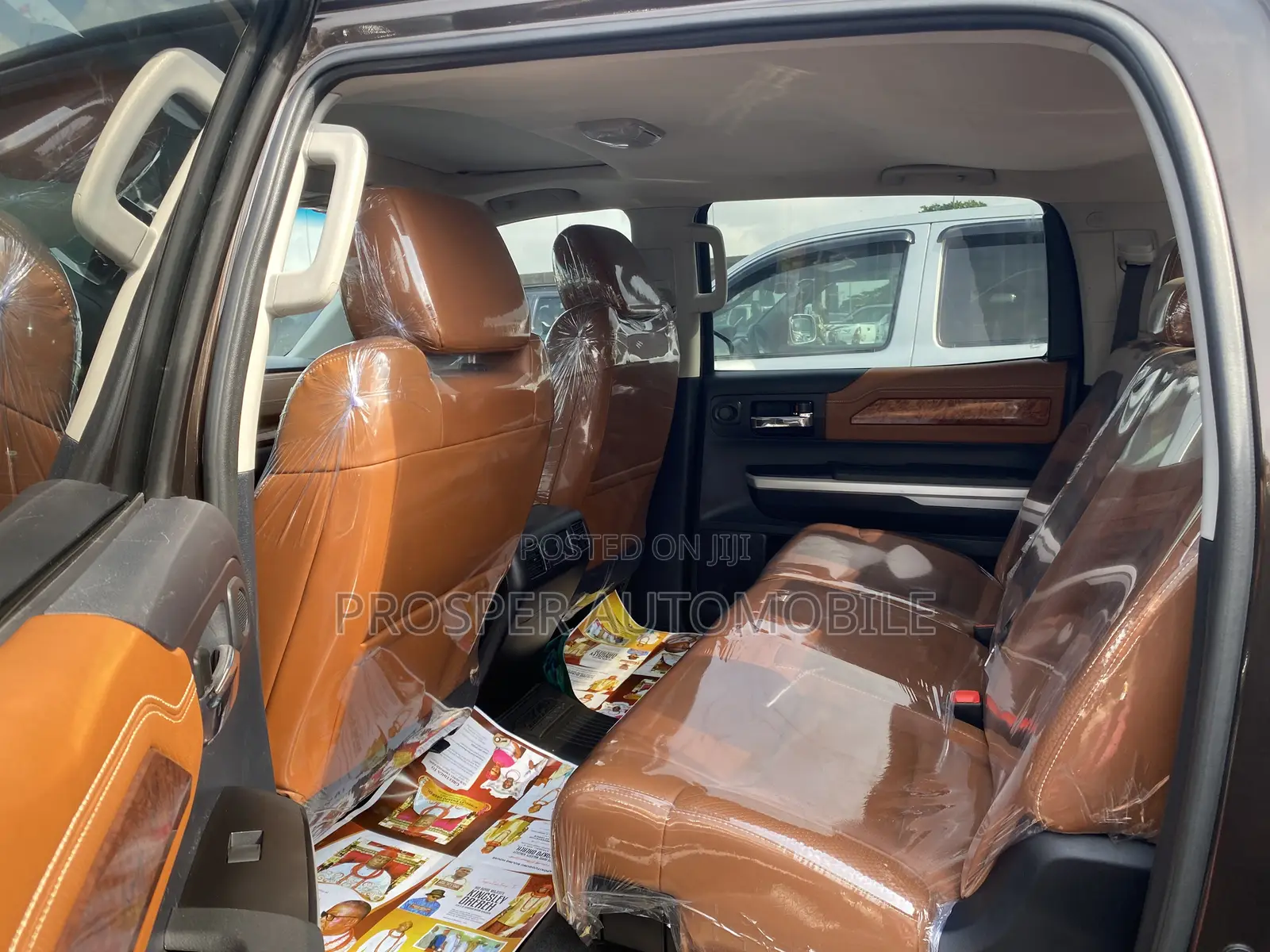 Toyota Tundra 2018 Brown