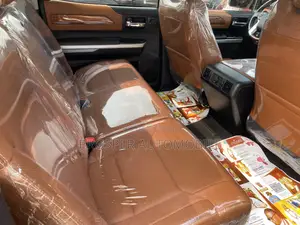 Toyota Tundra 2018 Brown