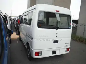 Suzuki Every 2022 White