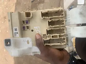 Inner Fuse Box Corolla 2014 Europe
