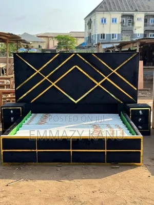 High Quality 6x6 Bedframe With 2 Side Drawers