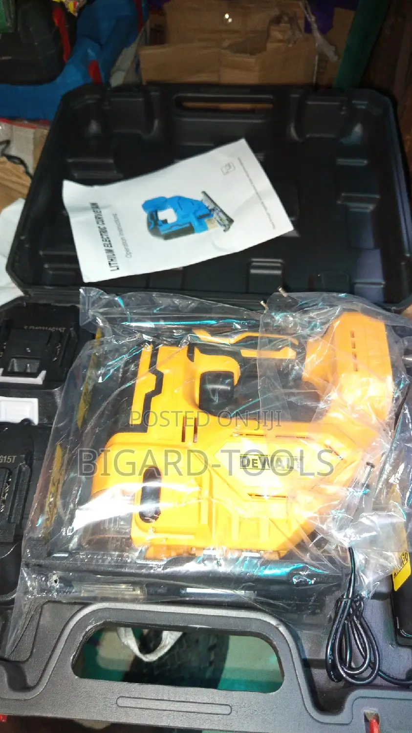 Rechargeable Jigsaw Machine