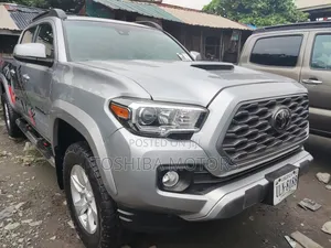 Toyota Tacoma Limited 2018 Silver