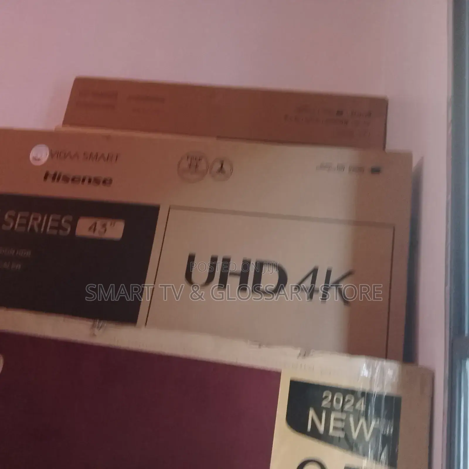 43 Inches TV Thin Design