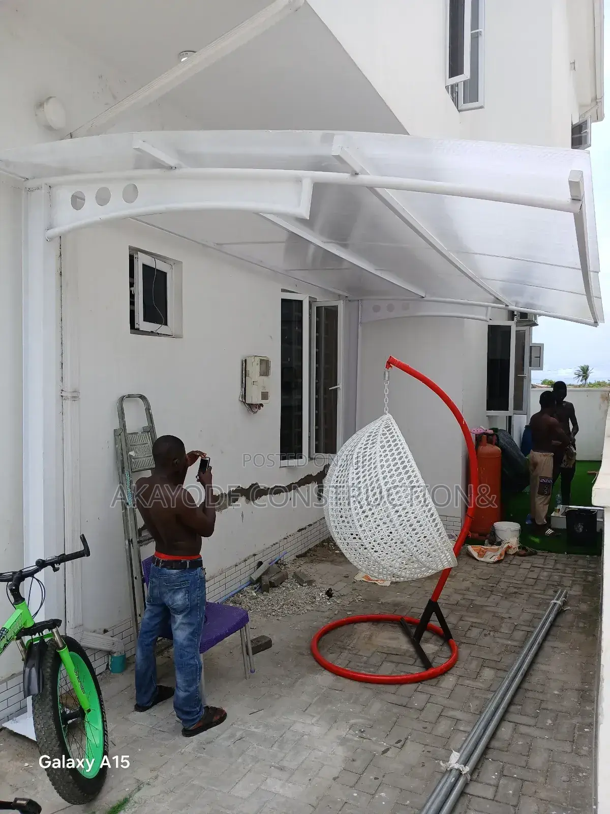 Offwhite Carport for One Car