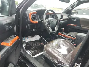 Toyota Tacoma Limited 2018 Black