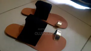 Palm Slippers for Women