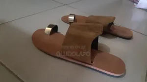 Palm Slippers for Women