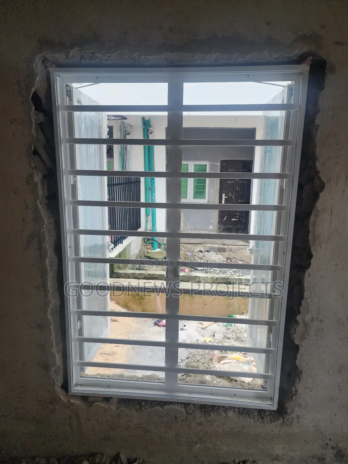 Aluminium Double Glazed Casement Window