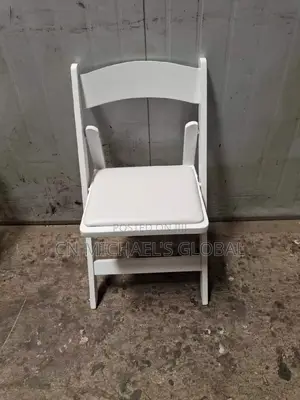 White Foldable Chair
