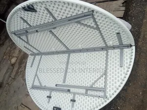 Classic Higher Quality Folding Round Table