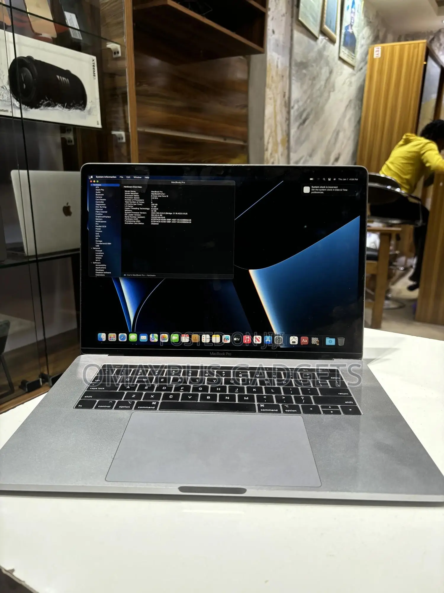 Laptop Apple MacBook Pro 2018 8GB Intel Core i5 SSD 256GB