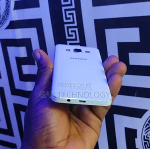 Samsung Galaxy A3 16 GB White