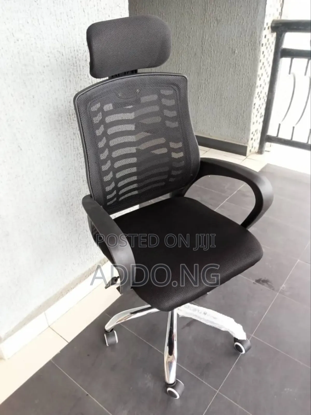Office Chair With Headrest