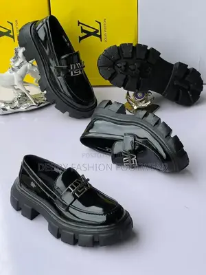 Louis Vuitton High Quality Shoe