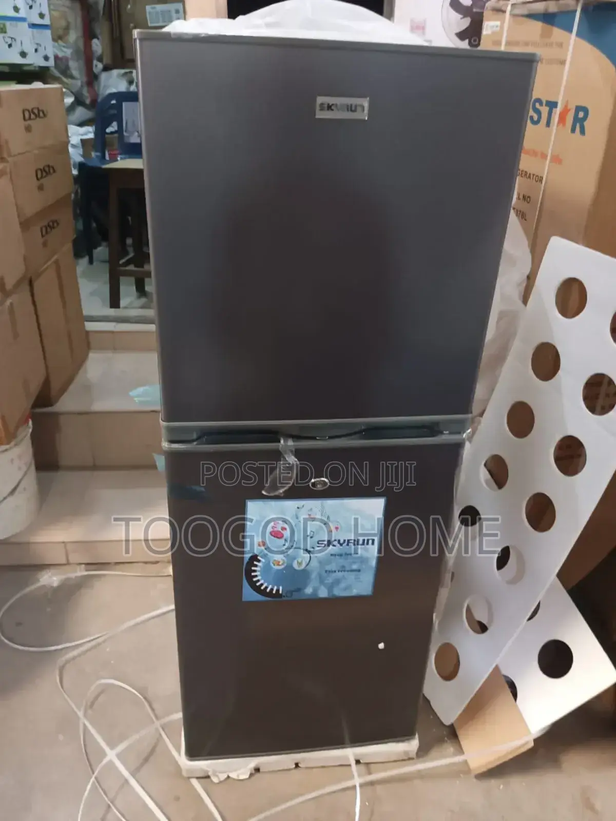 Skyrun Refrigerator Half and Half