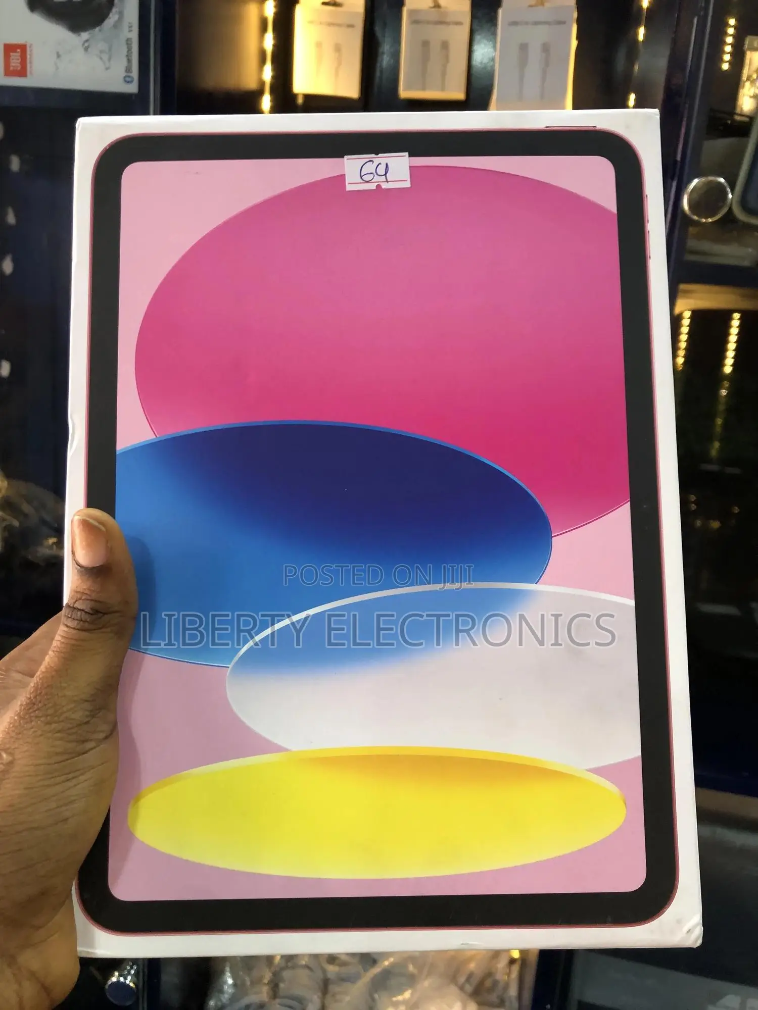 New Apple iPad 10.2 (2020) Wi-Fi 64 GB