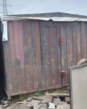 12/12 Container