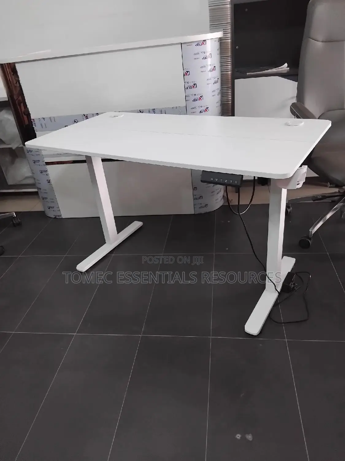 Imported Quality Electric Height Adjustable Table