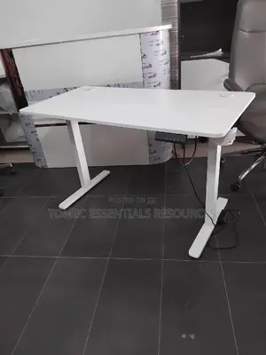 Imported Quality Electric Height Adjustable Table