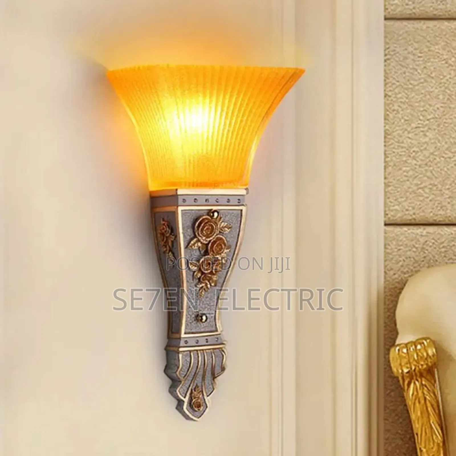 Wall Light Lamp Royals
