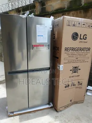 Side by Side Refrigerator 688L - LG Brand