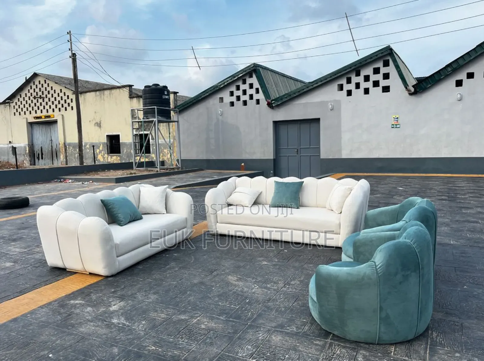 3.2.1.1 Sofas