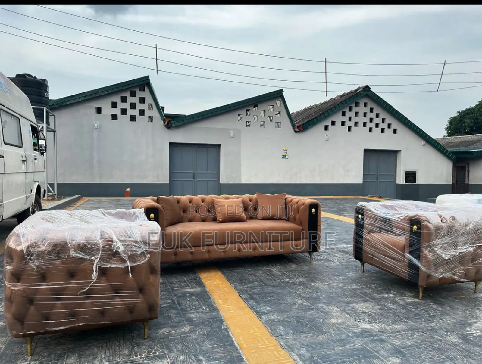 3.2.1.1 Sofas