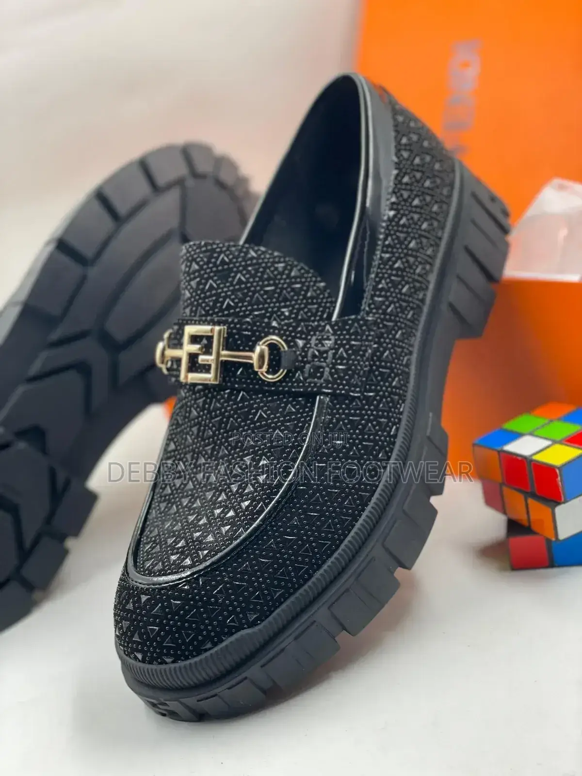 Fendi Quality Men Shoe