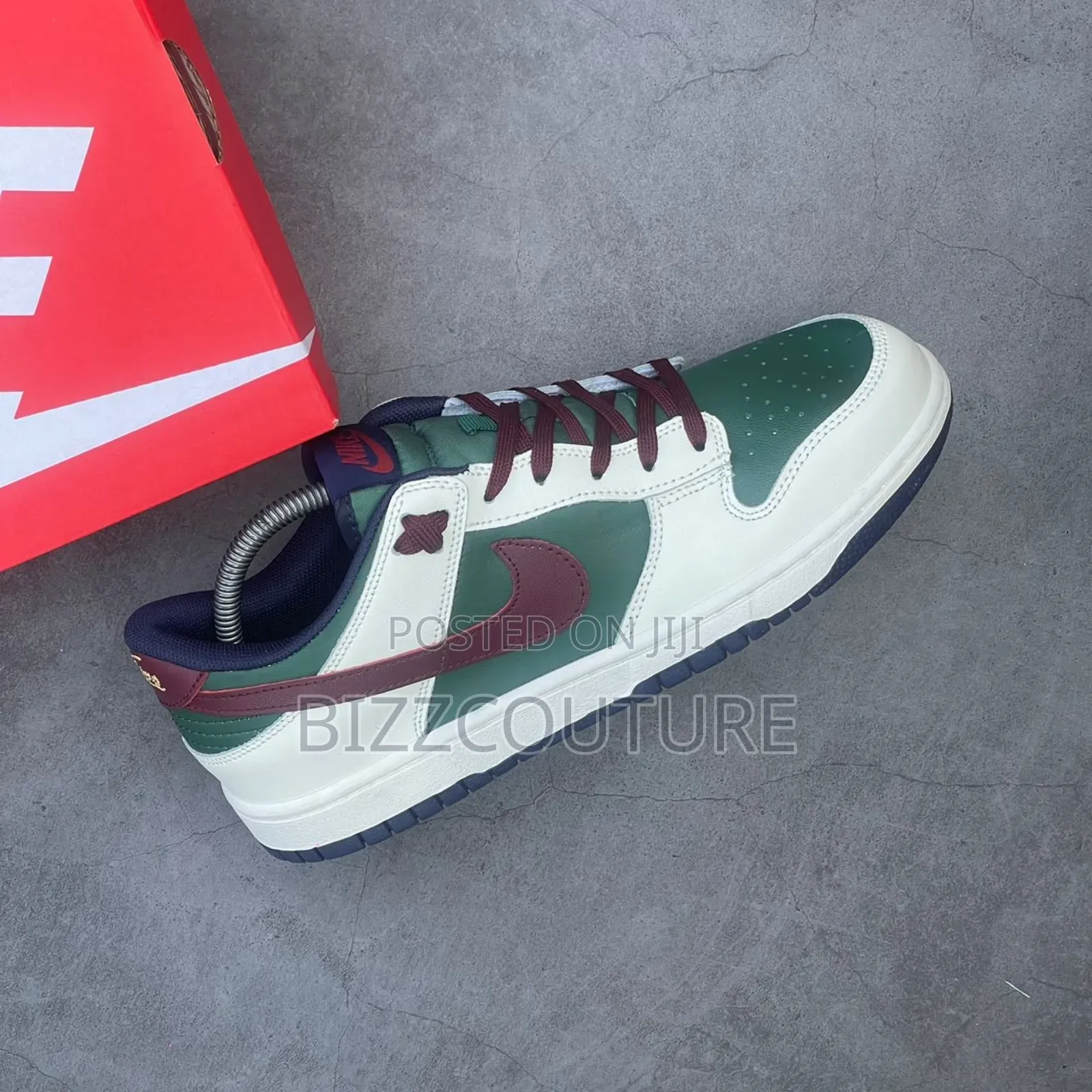 Original NIKE SB DUNK Low Fire Green Available in Store