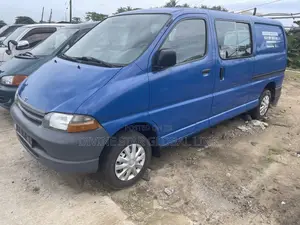 Toyota HiAce 2008 Blue