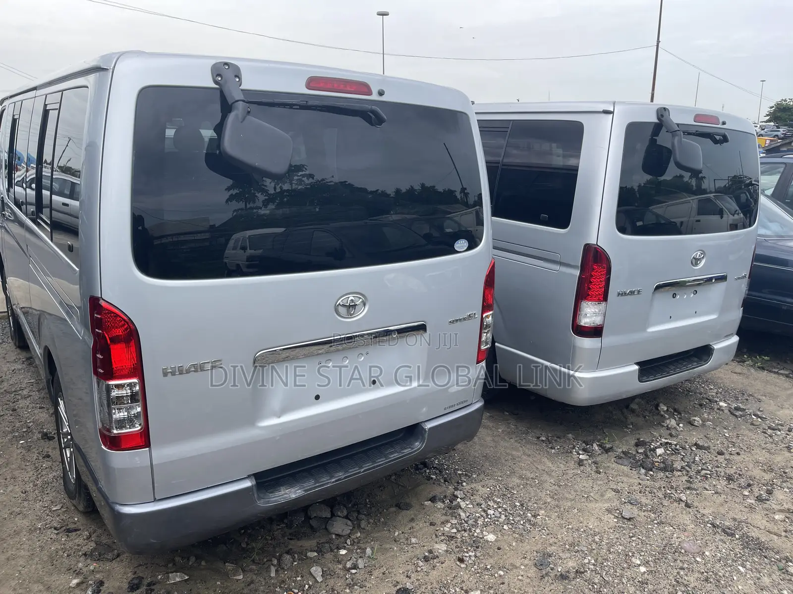 Toyota HiAce 2009 Silver