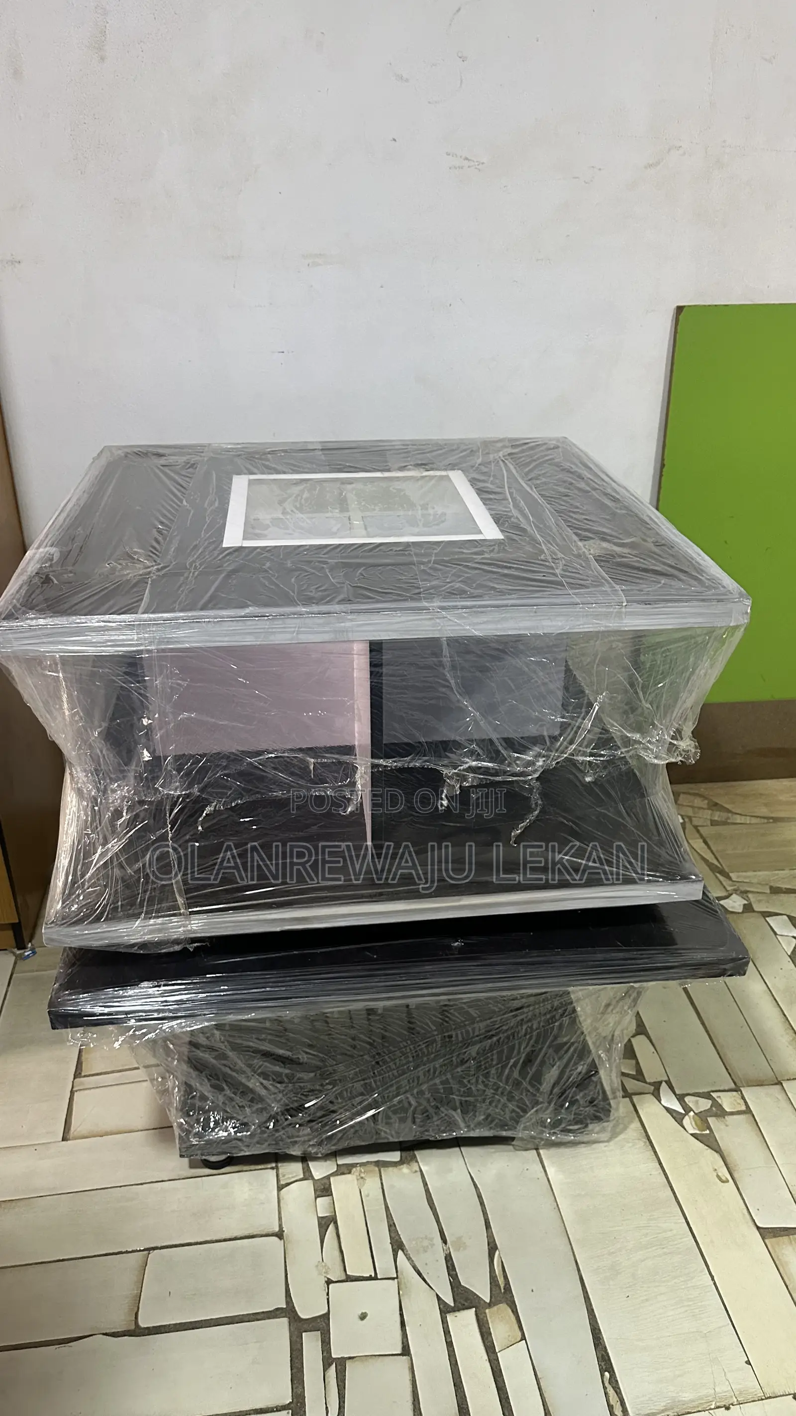 High Quality Center-Table