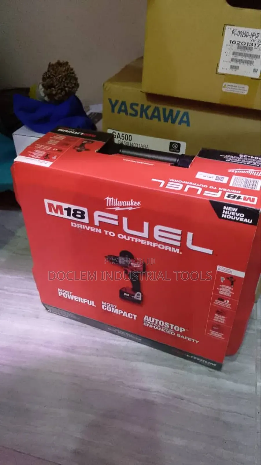 Cordless Screwing And Drilling Machine