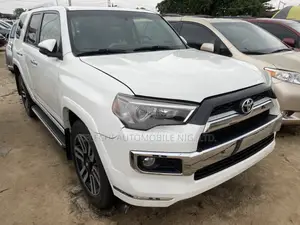 Toyota 4-Runner 2014 White