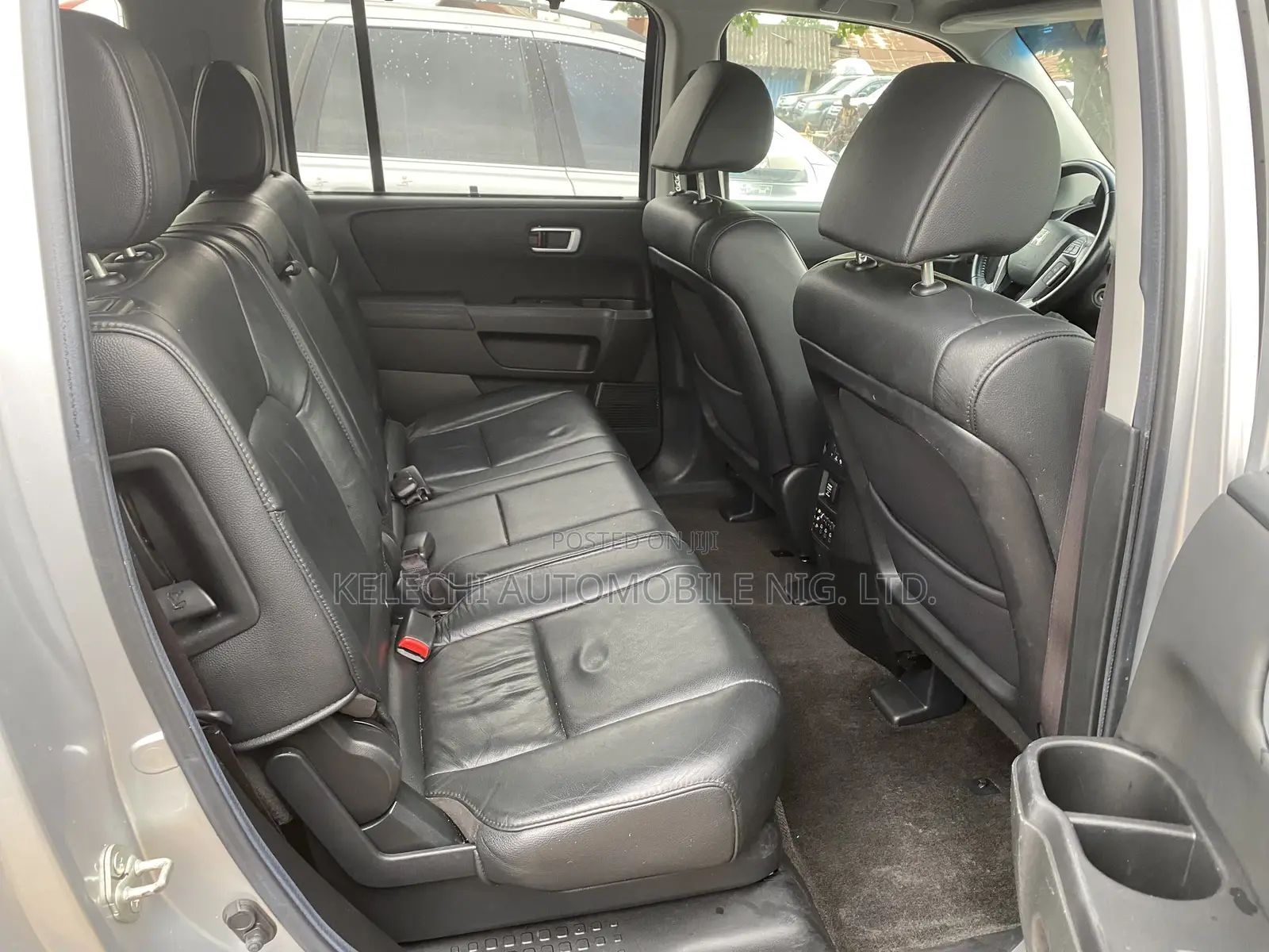 Honda Pilot 2012 Silver