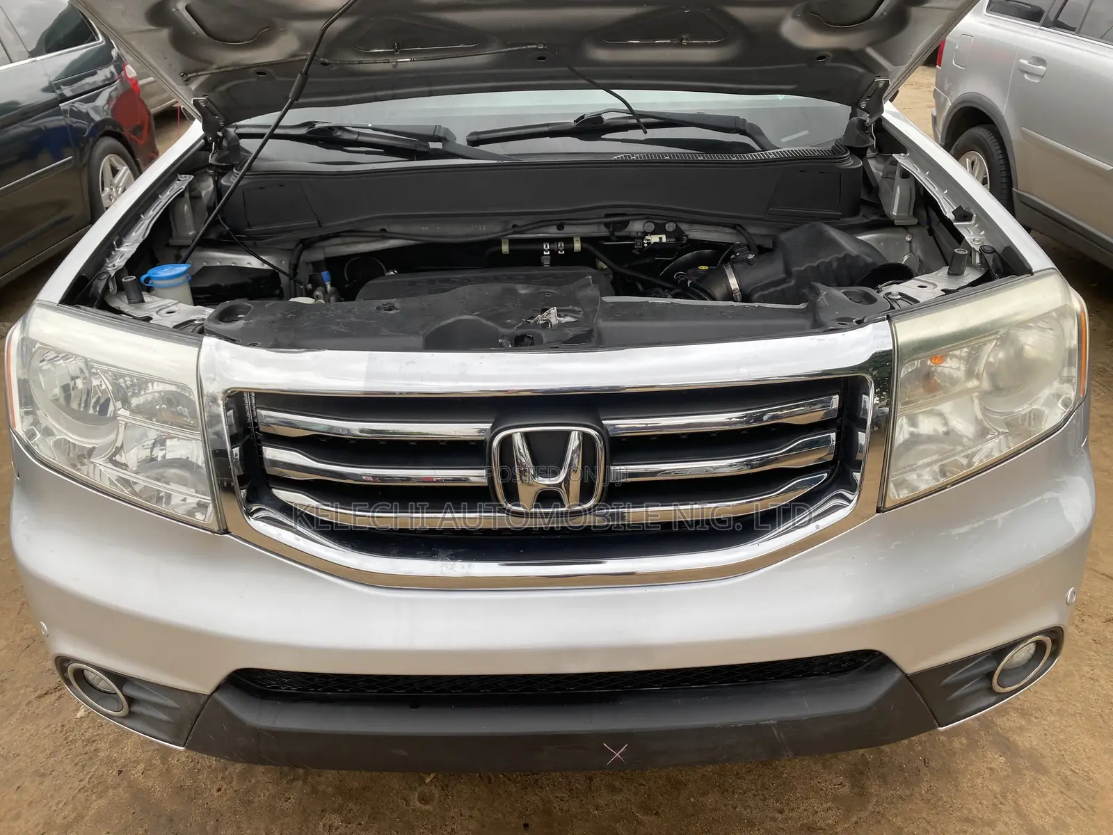Honda Pilot 2012 Silver
