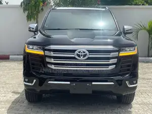 Toyota Land Cruiser SUV Upgrade From 2015 to 2023 Model
