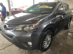 Toyota RAV4 2015 Gray